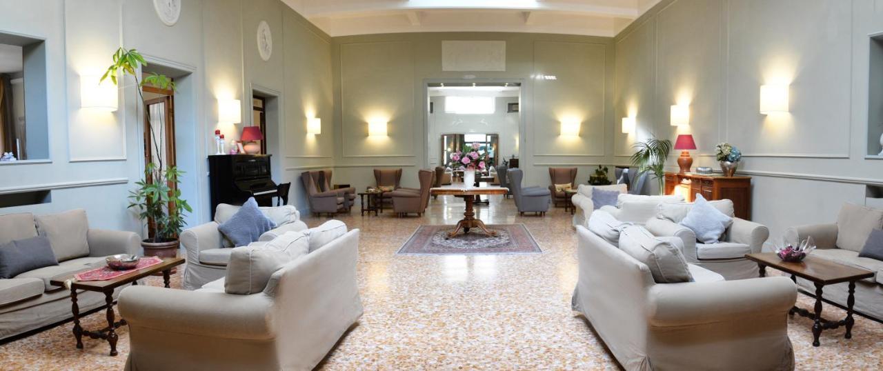Hotel Touring Wellness & Beauty Фиджи Экстерьер фото